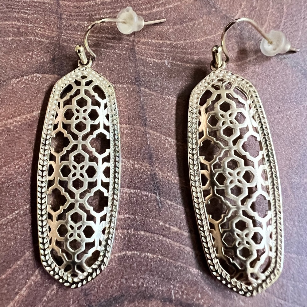Kendra scott gold earrings